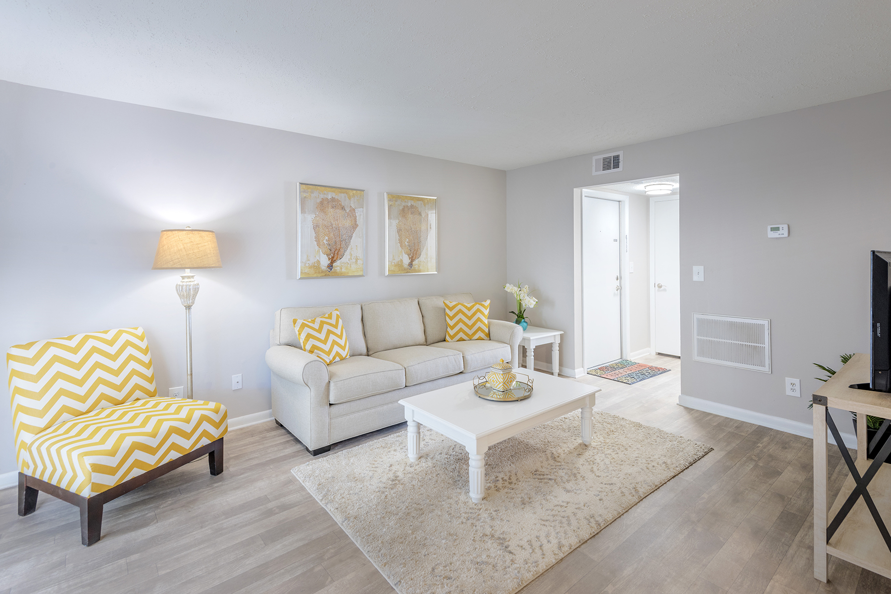 The Preserve at Pine Valley The Multifamily Advisory Group at Cushman